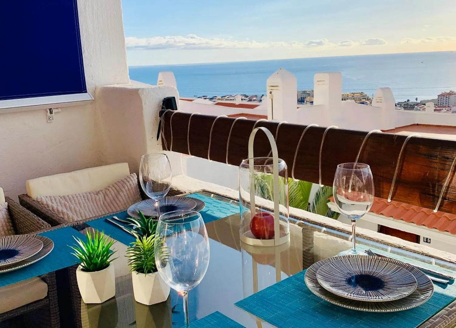 Sunset View Studio At Port Royale With Heated Pool And Free Wi-Fi Arona  0*, Arona (Tenerife)