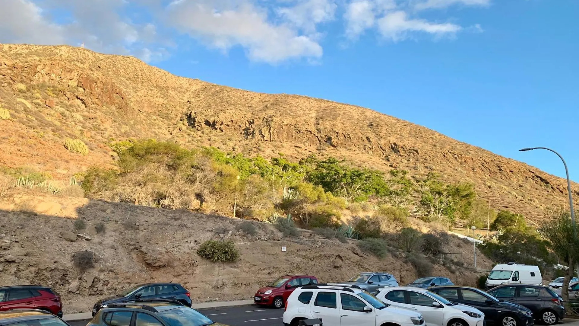 Sunset View Studio At Port Royale With Heated Pool And Free Wi-Fi Arona  Arona (Tenerife)